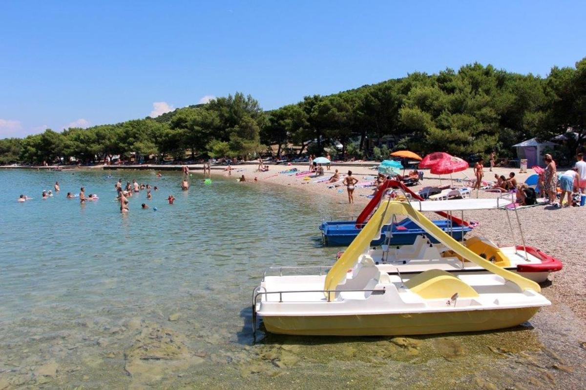 Apartments By The Sea Tisno, Murter - 5141 Buitenkant foto